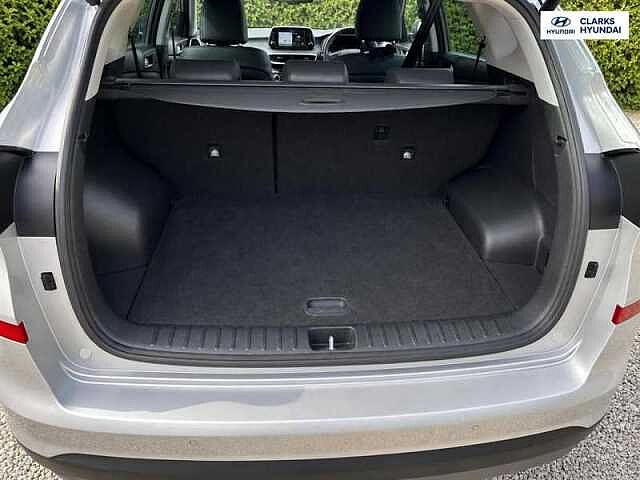 Hyundai TUCSON 1.6 CRDi MHEV Premium SE SUV 5dr Diesel Hybrid DCT Euro 6 (s/s) (136 ps)