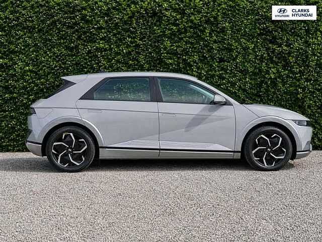 Hyundai IONIQ 5 77kWh Premium Hatchback 5dr Electric Auto (228 ps)