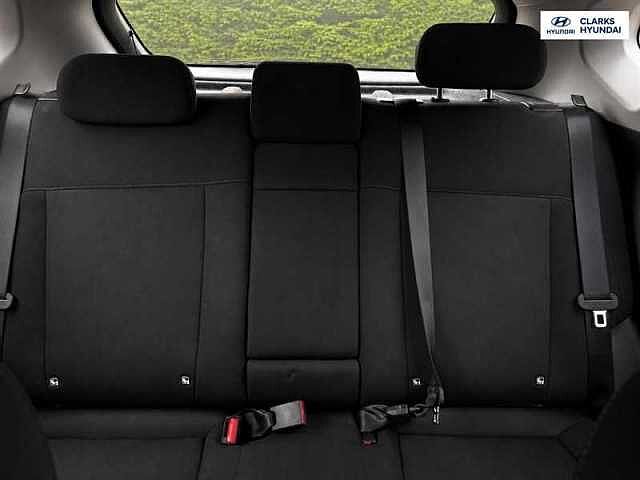 Hyundai KONA 1.6 h-GDi Advance SUV 5dr Petrol Hybrid DCT Euro 6 (s/s) (129 ps)