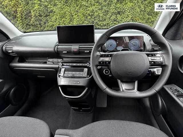 Hyundai INSTER Long Range 49kWh 01 SUV 5dr Electric Auto (115 ps)