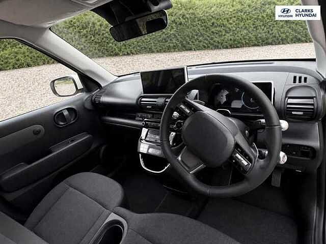 Hyundai INSTER Long Range 49kWh 01 SUV 5dr Electric Auto (115 ps)