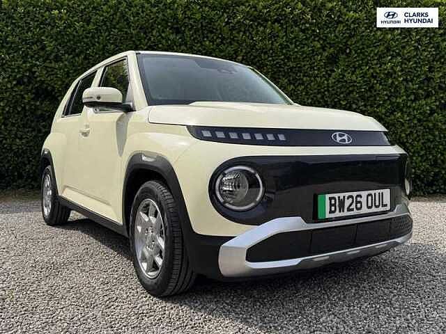 Hyundai INSTER Long Range 49kWh 01 SUV 5dr Electric Auto (115 ps) Yellow