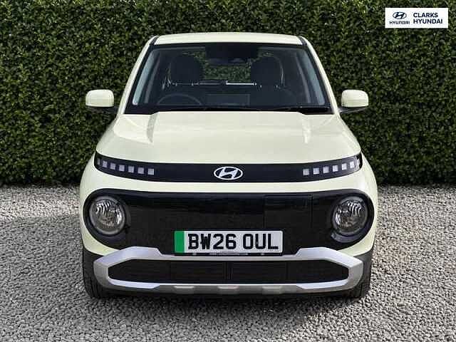 Hyundai INSTER Long Range 49kWh 01 SUV 5dr Electric Auto (115 ps) Yellow