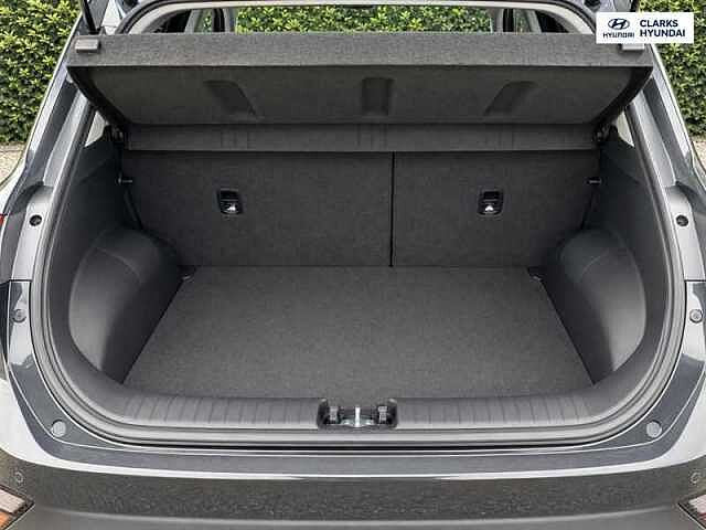 Hyundai INSTER Long Range 49kWh 01 SUV 5dr Electric Auto (115 ps)