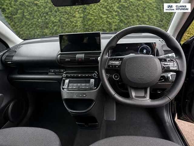 Hyundai INSTER Long Range 49kWh 01 SUV 5dr Electric Auto (115 ps)
