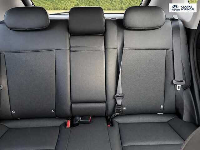 Hyundai KONA 1.6 h-GDi Ultimate SUV 5dr Petrol Hybrid DCT Euro 6 (s/s) (138 ps) Green