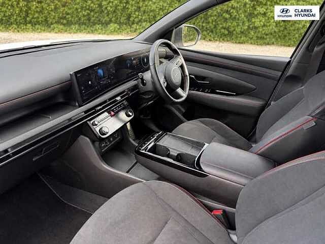 Hyundai TUCSON 1.6T N Line S SUV 5dr Petrol Hybrid Auto Euro 6 (s/s) (239 ps) White
