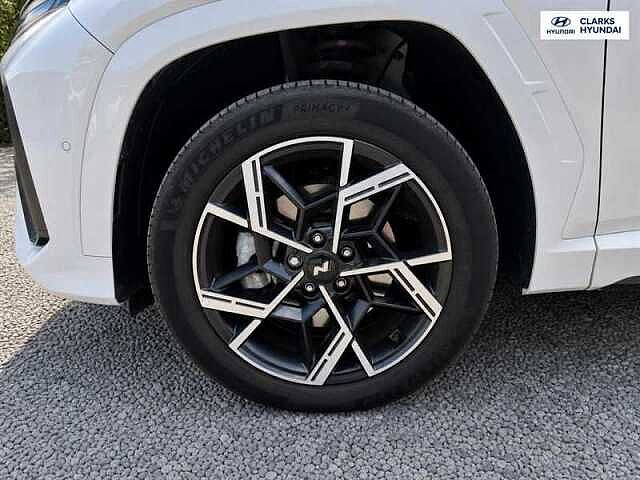 Hyundai TUCSON 1.6T N Line S SUV 5dr Petrol Hybrid Auto Euro 6 (s/s) (239 ps) White