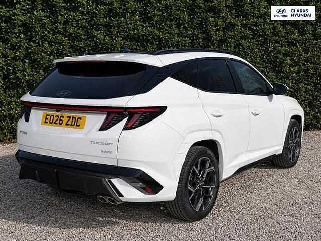 Hyundai TUCSON 1.6T N Line S SUV 5dr Petrol Hybrid Auto Euro 6 (s/s) (239 ps) White
