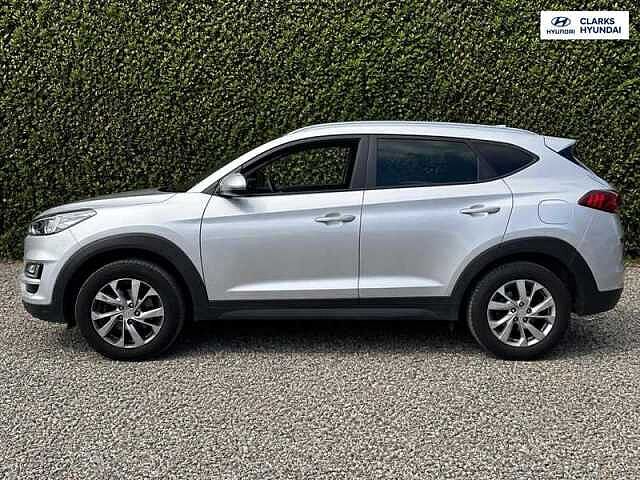 Hyundai TUCSON 1.6 GDi SE Nav SUV 5dr Petrol Manual Euro 6 (s/s) (132 ps) Silver