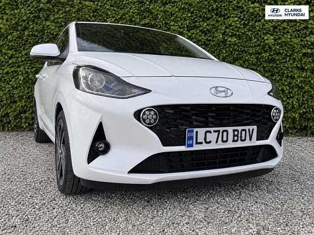 Hyundai I10 1.2 Premium Hatchback 5dr Petrol Manual Euro 6 (s/s) (84 ps) White